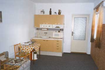 Cehia Chata Týn nad Vltavou, Exteriorul